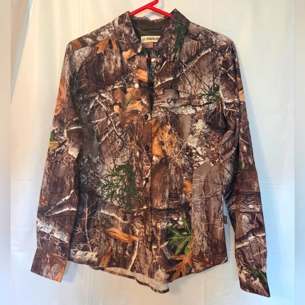 Womans Magellan Med. Camo Button down long sleeve shirt.